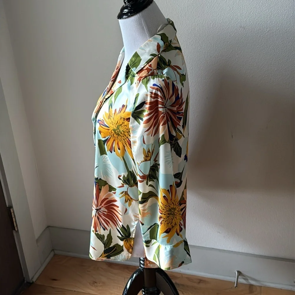 ZARA Satin‎ floral print buttoned down woman’s shirt blouse Sz XS